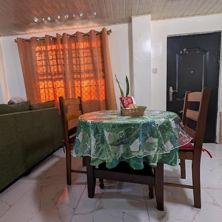 Comfy And Cozy Apartment 乔治敦 外观 照片